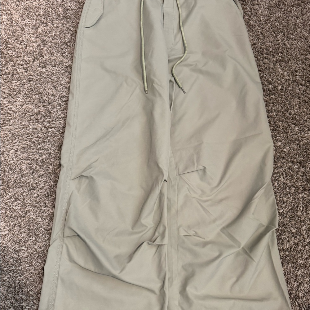 Fashion Nova olive light Green Sweatpants with Adjustable Waistband